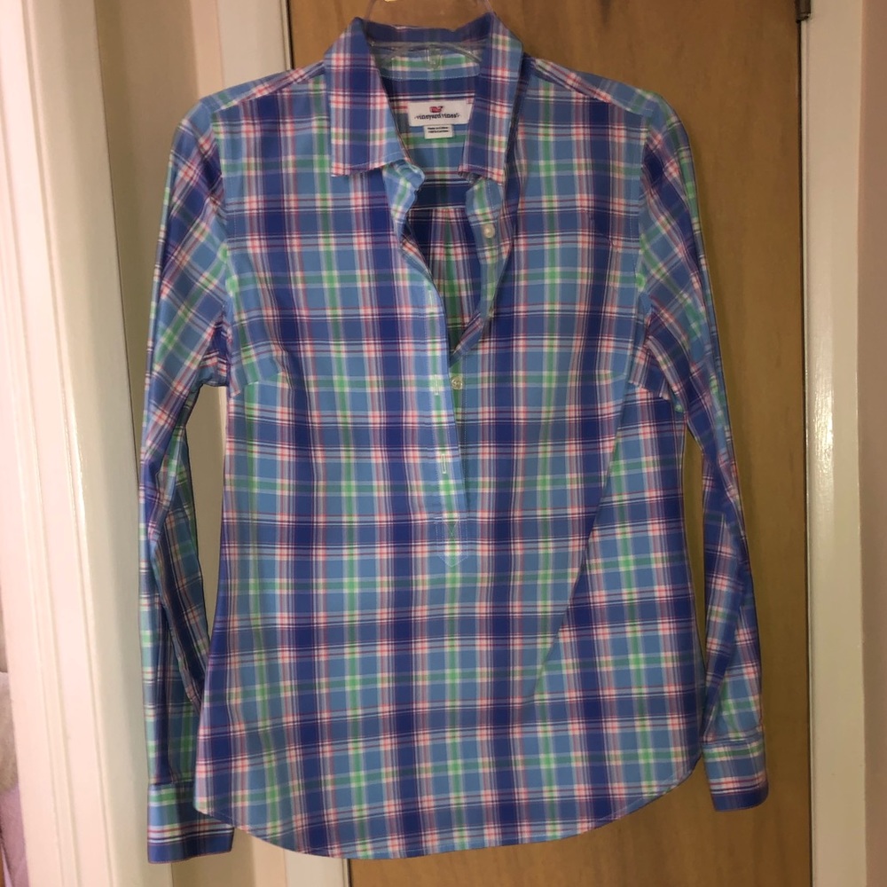 Vineyard Vines button down